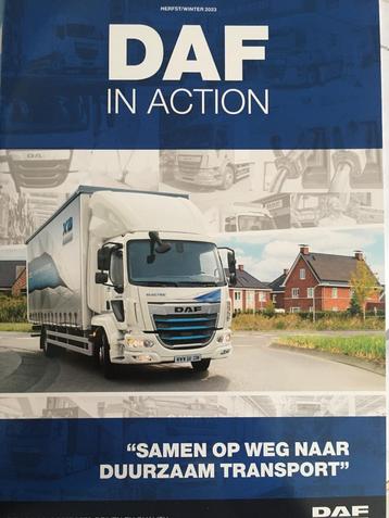 2x DAF in Action 2023 Herfst/winter + XD C brochures/folders beschikbaar voor biedingen