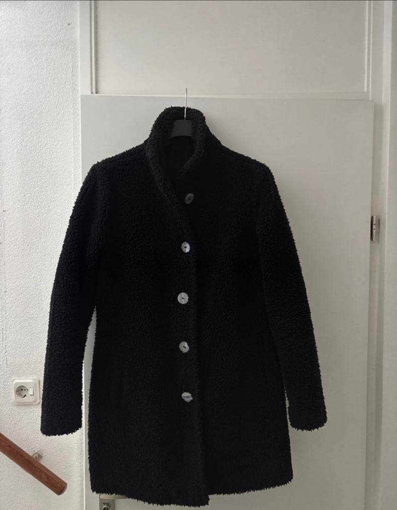 Faux fur jas, Ophalen of Verzenden, Zo goed als nieuw, Maat 42/44 (L), Zwart