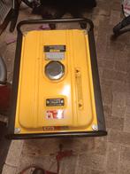 Eurom GE 2501 2200w generator 2x230v 1x12v3.8 amp 4.8 ke 7pk, Doe-het-zelf en Verbouw, Aggregaten, Ophalen, Gebruikt, Minder dan 5 kVA