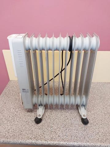 Oliegevulde Radiator - Handson 2500W beschikbaar voor biedingen
