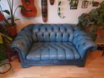 Blauwe Chesterfield bank, Huis en Inrichting, Ophalen, Gebruikt, 150 tot 200 cm, Tweepersoons