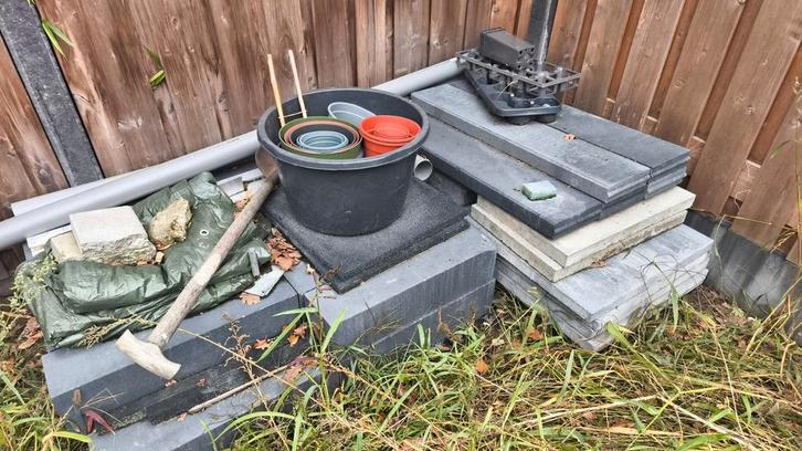 Tegels, opsluitbanden en stapelblokken tuin!, Tuin en Terras, Tegels en Klinkers, Zo goed als nieuw, Beton, Ophalen