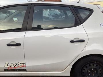 Portier 4Deurs links-achter van een Hyundai I30 (TCW) beschikbaar voor biedingen