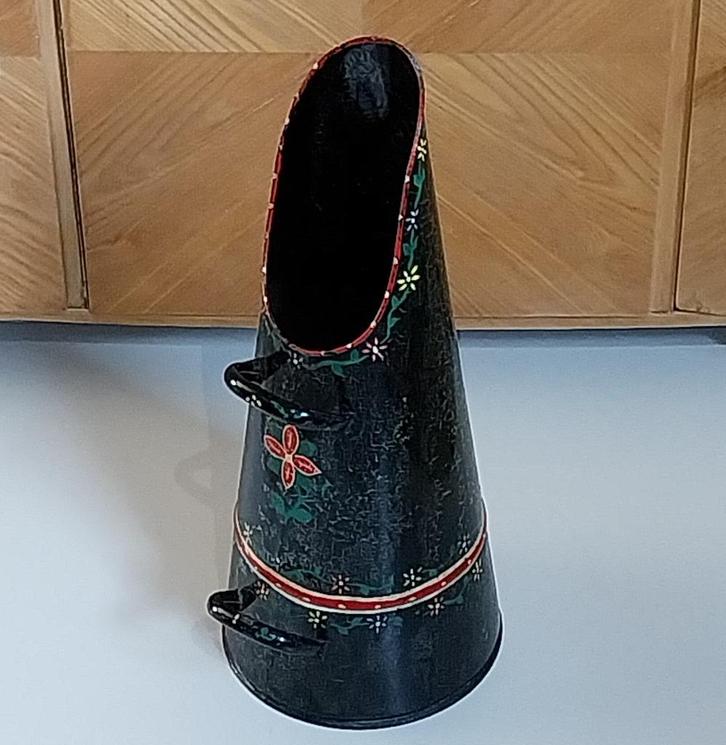 Oude geëmailleerde kolenkit handbeschilderd ( Hinderloopen), Huis en Inrichting, Woonaccessoires | Paraplubakken, Gebruikt, Metaal