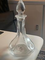 Elegante Maury Wijnkaraf, Ophalen