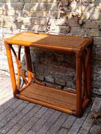 Vintage Wandrek Etagère Plantentafeltje Van Rotan Manou Jare, Huis en Inrichting, Ophalen of Verzenden, Gebruikt