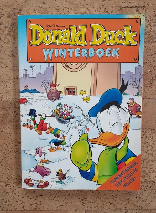 Dik stripboek Winterboek Donald Duck 2004 Walt Disney, Boeken, Stripboeken, Zo goed als nieuw, Eén stripboek, Ophalen of Verzenden