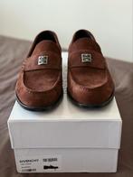Givenchy loafers bruin, Kleding | Heren, Schoenen, Christian Louboutin, Bruin, Zo goed als nieuw, Loafers
