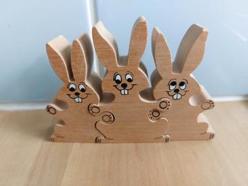 PUZZELKONIJNTJES van hout beschikbaar voor biedingen