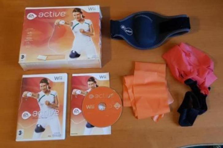 COMPLEET | Wii | EA Sports Active Bundle SET, Spelcomputers en Games, Games | Nintendo Wii, Gebruikt, Sport, 3 spelers of meer