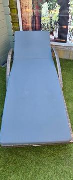 Zgan wicker zon/ ligbed met verstelbare rugleuning, Tuin en Terras, Ligbedden, Verzenden, Zo goed als nieuw, Wicker, Verstelbaar