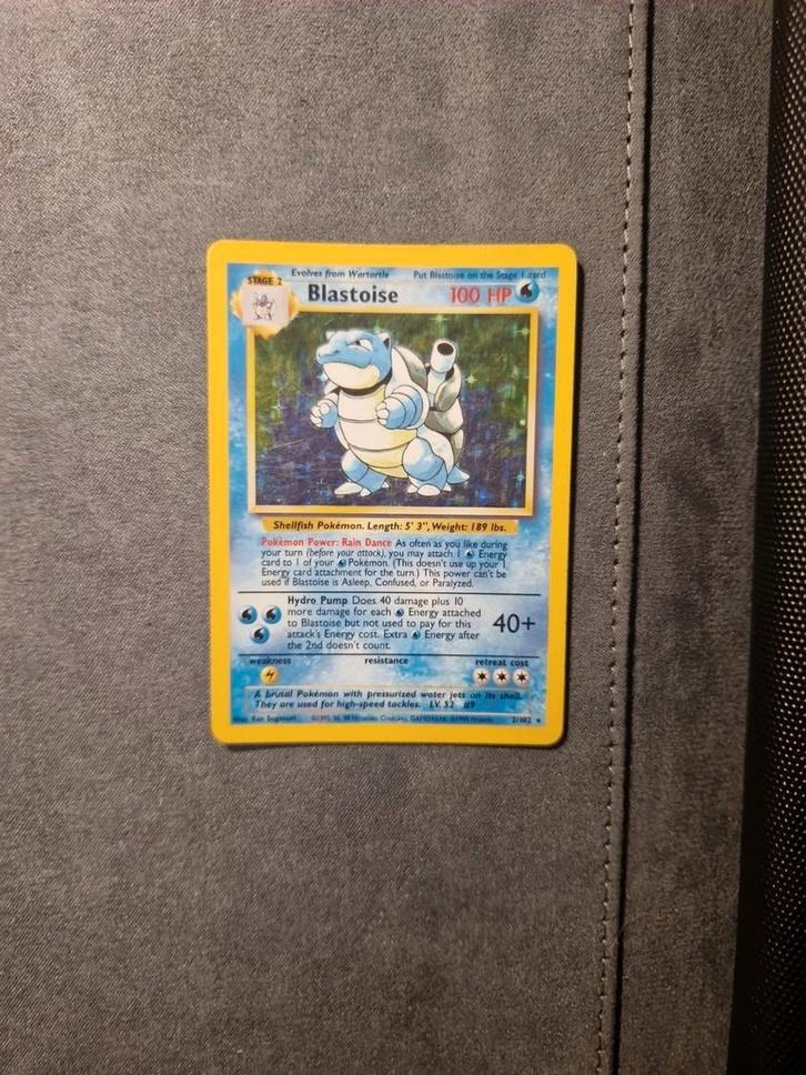 Blastoise 2/102 Holo Base Set 1999 Wotc, Hobby en Vrije tijd, Verzamelkaartspellen | Pokémon, Zo goed als nieuw, Losse kaart, Foil