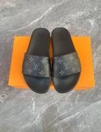 Lv slippers 43 (valt 42), Dieren en Toebehoren, Ophalen, Nieuw