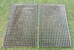 2 metalen roosters, gegalvaniseerd, elk 100 x 60 cm, igs!, Ophalen, Gebruikt, IJzer