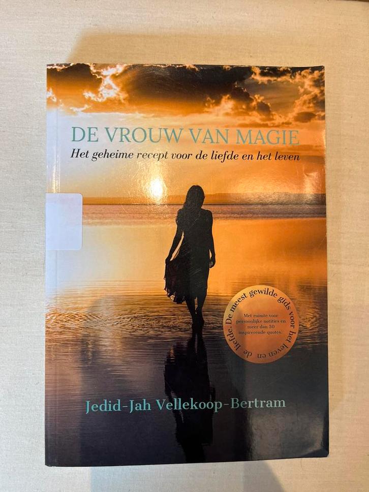 Jedid-Jah Vellekoop-Bertram - De vrouw van magie, Boeken, Psychologie, Zo goed als nieuw, Ophalen of Verzenden