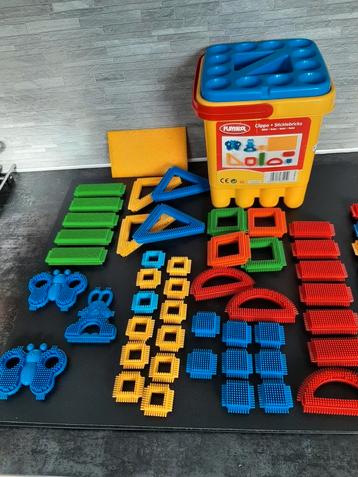 Playskool stekelblokken soort nopper in emmer + extra setje beschikbaar voor biedingen