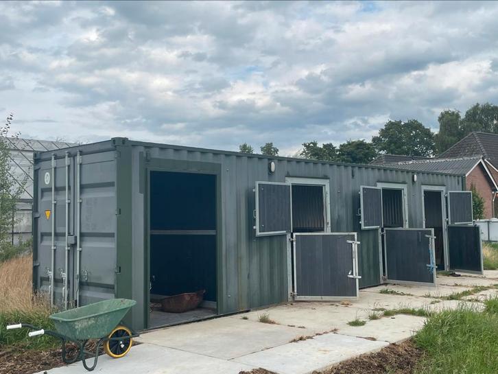Robuuste 40ft High Cube Paardenstalcontainer, Dieren en Toebehoren, Stalling en Weidegang, Opfok, Stalling, Toebehoren, 2 of 3 paarden of pony's