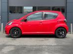 Toyota Aygo 1.0-12V Comfort Apk|Nap, Voorwielaandrijving, Stof, Gebruikt, 4 stoelen