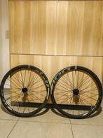 Zipp 303 firecrest force, Fietsen en Brommers, Ophalen of Verzenden, Zo goed als nieuw, Racefiets, Wiel
