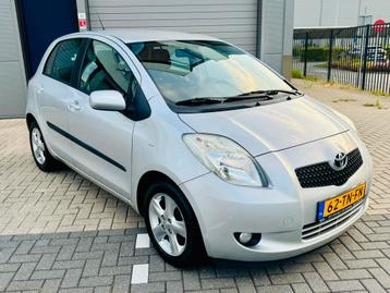 Toyota Yaris 1.3 16V Vvt-i Cruisecontrol Parkeersensoren beschikbaar voor biedingen