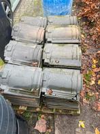 Gebruikte dakpannen - 80 stuks, Doe-het-zelf en Verbouw, Dakpannen en Dakbedekking, Ophalen, Gebruikt, Steen of Klei, 5 tot 10 m²