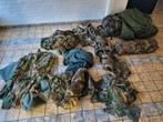 div camouflage kleren, 2 slaapzakken en tent, Verzamelen, Ophalen, Landmacht, Nederland, Kleding of Schoenen
