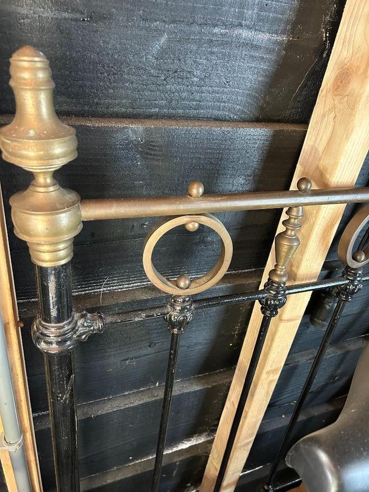 bed antiek, Antiek en Kunst, Antiek | Meubels | Bedden, Ophalen of Verzenden