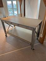 Verstelbare Werktafel op Wielen - Baarn, Doe-het-zelf en Verbouw, Werkbanken, Ophalen, Gebruikt, 70 tot 120 cm