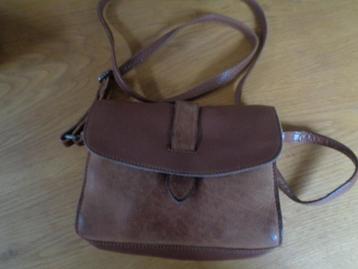 COWBOYSBAG bruine leren schoudertas beschikbaar voor biedingen