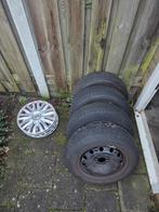 VW Polo Winterbanden met Velgen - 185/60 R15, Auto-onderdelen, Banden en Velgen, Ophalen, 15 inch, Banden en Velgen, 185 mm