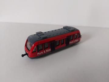 Siku SikuSuper 1013 stoptrein Park en Ride beschikbaar voor biedingen