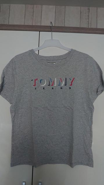 Tommy jeans shirt  beschikbaar voor biedingen