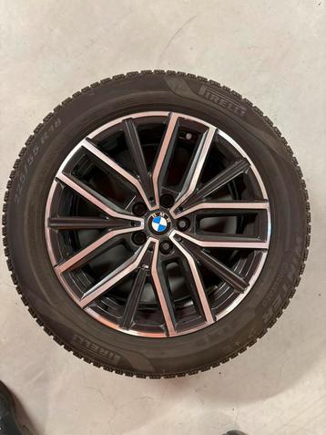 M-line velgen BMW X1 iX1 U11 BEV X2 iX2 U10. beschikbaar voor biedingen