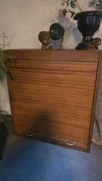 4 grote roldeurkasten, Ophalen, Gebruikt, Hoeksehofstraat 8, Ellesmusic@hotmail.com