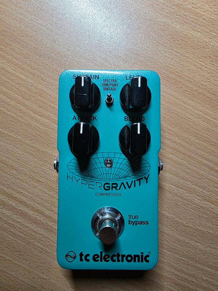 TC Electronic HyperGravity Compressor, Muziek en Instrumenten, Effecten, Zo goed als nieuw, Compressor, Ophalen of Verzenden