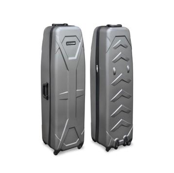 Tourdry golfkoffers hardcase beschikbaar voor biedingen