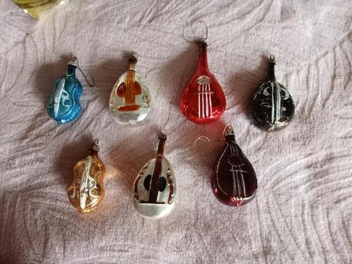 antieke glazen kerstbal model snaar instrumenten 1, Diversen, Kerst, Gebruikt, Ophalen of Verzenden