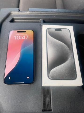 Iphone 15 pro max  256gb in nette staat beschikbaar voor biedingen