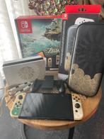 Nintendo switch oled limited editon zelda + hoesje, Spelcomputers en Games, Spelcomputers | Nintendo Switch, Ophalen of Verzenden