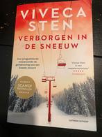 Viveca Sten - Verborgen in de sneeuw, Ophalen of Verzenden, Zo goed als nieuw, Viveca Sten