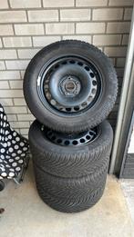 Winterbanden Continental 215/55 R16 VW Passat, Auto-onderdelen, Banden en Velgen, Ophalen, 16 inch, Banden en Velgen, Winterbanden