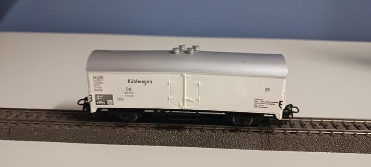 Marklin 4918: gesloten koelwagen, Hobby en Vrije tijd, Modeltreinen | H0, Zo goed als nieuw, Wagon, Wisselstroom, Märklin, Ophalen of Verzenden