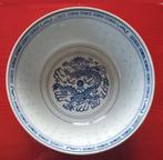 Grote Chinese blauwe witte rijst schaal draken, Antiek en Kunst, Ophalen of Verzenden