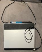 Wacom Intuos Pen & Touch Small Tekentablet, Computers en Software, Tekentablets, Gebruikt, Multi-touch, Ophalen of Verzenden, Wacom