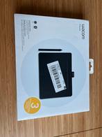 Wacom Intuos Tekentablet M Bluetooth, Computers en Software, Tekentablets, Multi-touch, Ophalen of Verzenden, Zo goed als nieuw