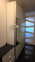 🪞 IKEA PAX kast met accessoires – in zeer goede staat €650, Ophalen, Met hangruimte, Zo goed als nieuw, Minder dan 100 cm