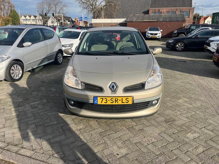 Renault Clio 1.6-16V Dynamique Luxe airco cruise control ele, Auto's, Renault, Bedrijf, Te koop, Clio, ABS, Airbags, Airconditioning