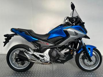 Honda NC750X DCT automaat (bj 2017) beschikbaar voor biedingen