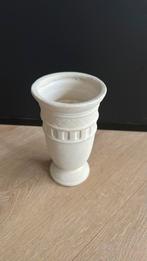 Cremekleurige bloempot/vaasje, Tuin en Terras, Ophalen of Verzenden, Gebruikt, Aardewerk, Binnen