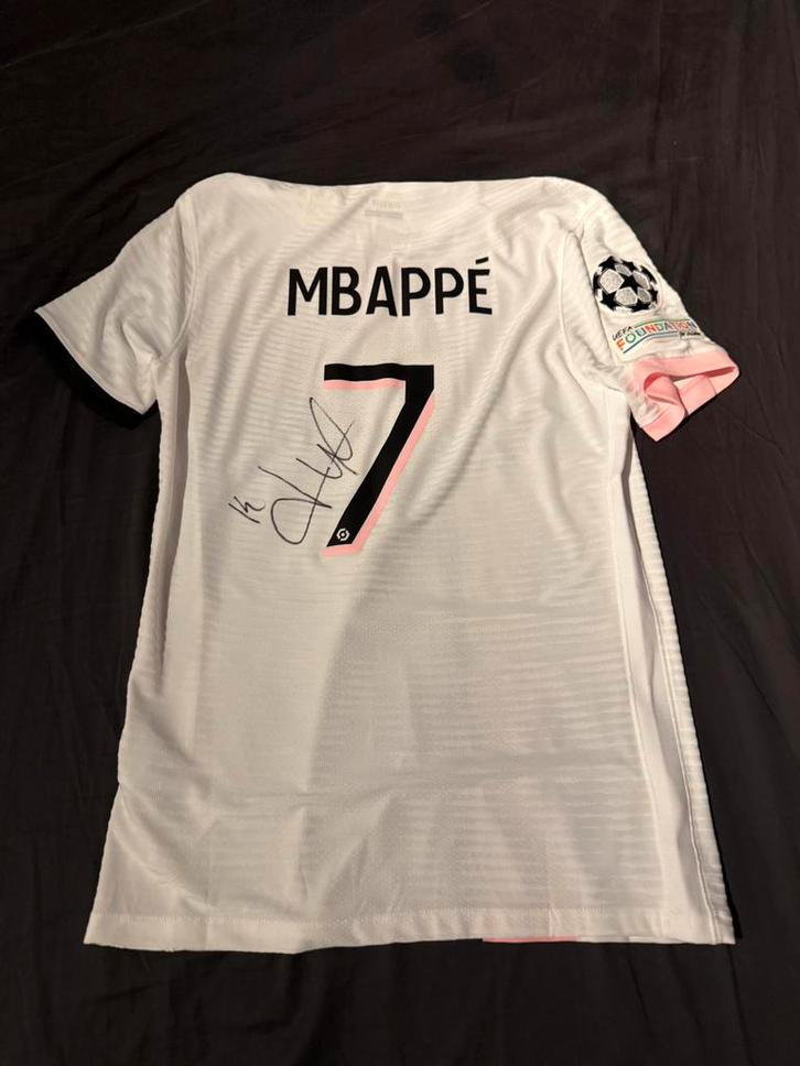Gesigneerd Mbappé shirt, Verzamelen, Sportartikelen en Voetbal, Nieuw, Shirt, Buitenlandse clubs, Ophalen of Verzenden